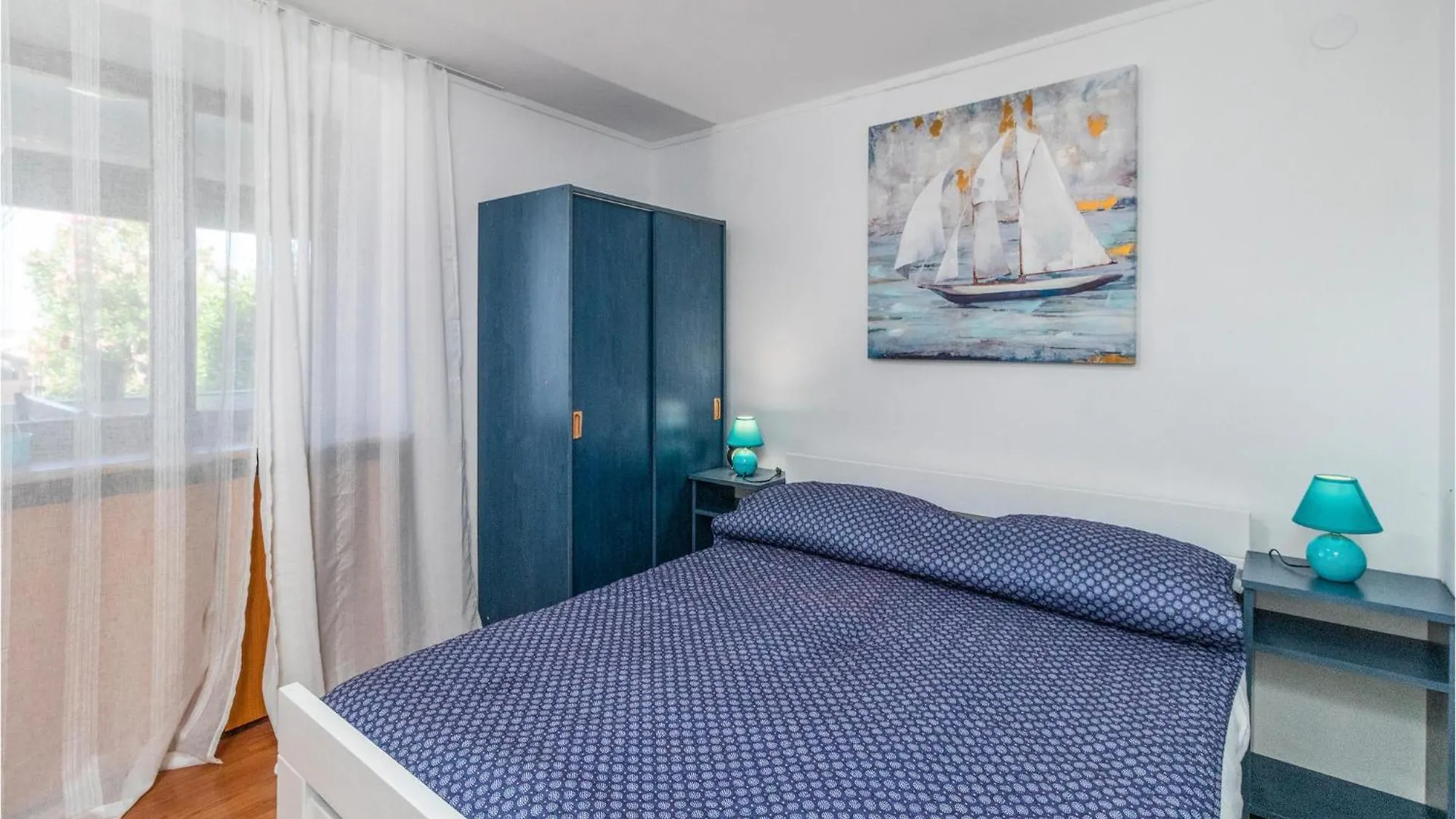 Lovely Apartment In Jadranovo With Wifi