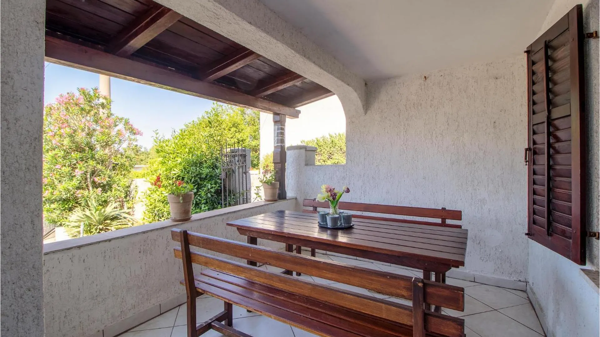 Lovely Apartment In Jadranovo With Wifi